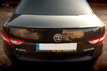 Skoda Superb 2015-2024 Becquet Lip (Sunplex, noir) (119,2cm*7,3cm) photo 3