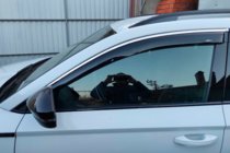 Skoda Karoq 2018- Déflecteurs de vitres avec moulure chromée (4 pcs, HIC) photo 4