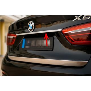 Baguette chromée au-dessus de la plaque d'immatriculation BMW X6 F16 2014-2019 photo 1