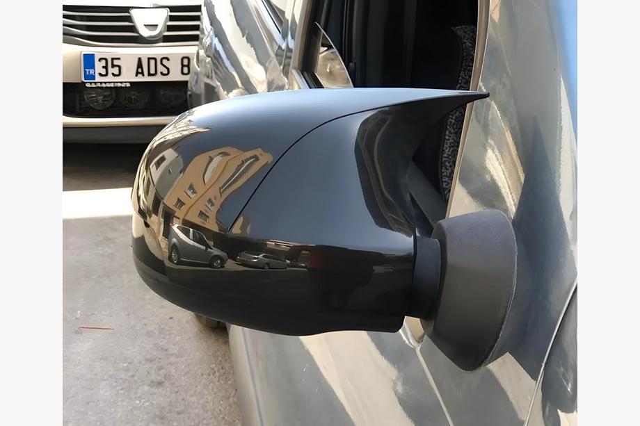 Renault Sandero 2013-2022 Coques de Rétroviseurs BMW-Style (2 pcs) Image