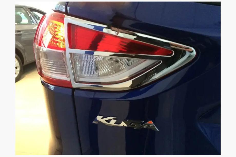 Ford Kuga/Escape 2013-2019 Caches Feux Arrière 2013-2016 (ABS) Photo 3