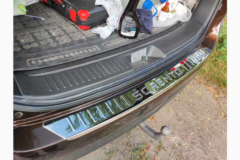 Kia Sorento II XM 2009-2014 Protection de pare-chocs arrière Libao (2013+) Image