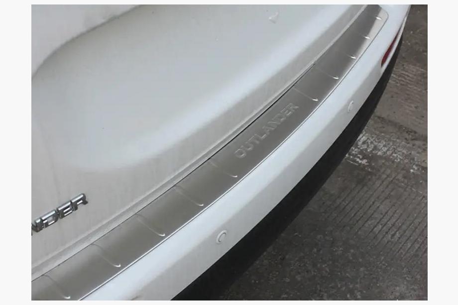 Mitsubishi Outlander 2012-2021 Protection de Pare-chocs Arrière Libao (2015-2018, Inox) Photo 1