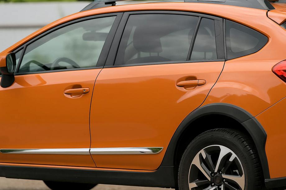 Subaru XV 2011-2017 Baguettes de porte (4 pcs, plastique) Image