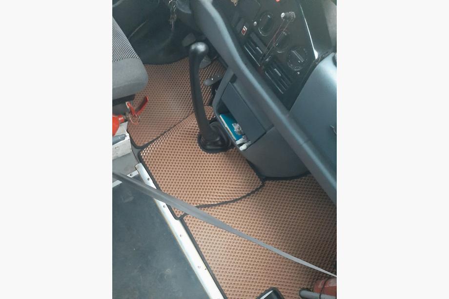 Volkswagen LT 1995-2006 Tapis de sol EVA (TDI, rouge brique) Image