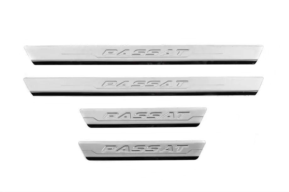 Volkswagen Passat B8 2015-2023 Seuils de porte Carmos V3 (4 pcs, inox) Image