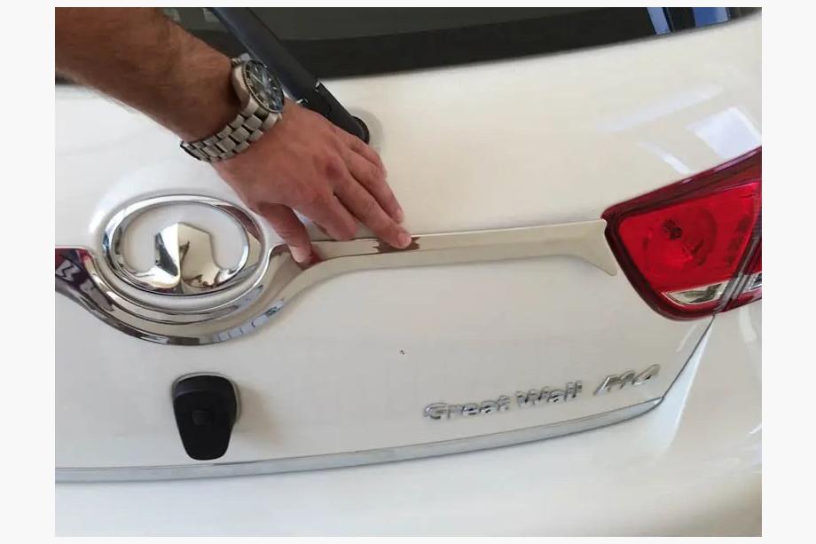 GreatWall Haval M4 2012-2021 Moulure supérieure de couvercle de coffre Libao 2012+ inox Photo 2