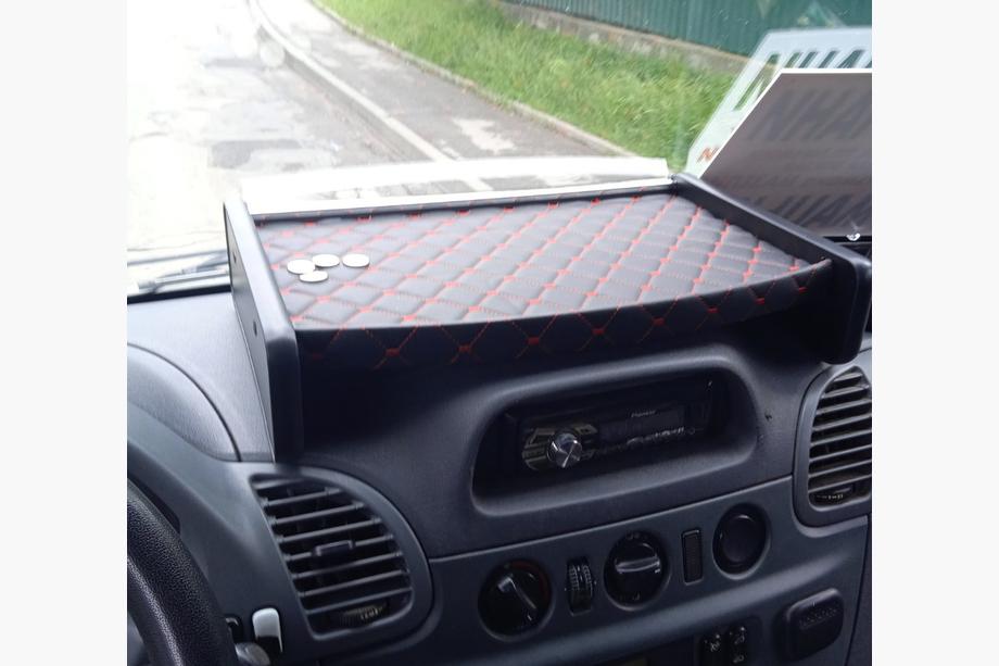 Mercedes Sprinter W901/902/903/904/905 1995–2006 Tablette de tableau de bord (2000-2006, Noir avec surpiqûre rouge) CDI Image