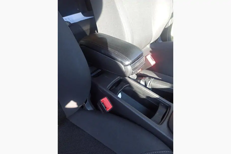 Ford Focus III 2011-2017 Accoudoir 2015+ Image