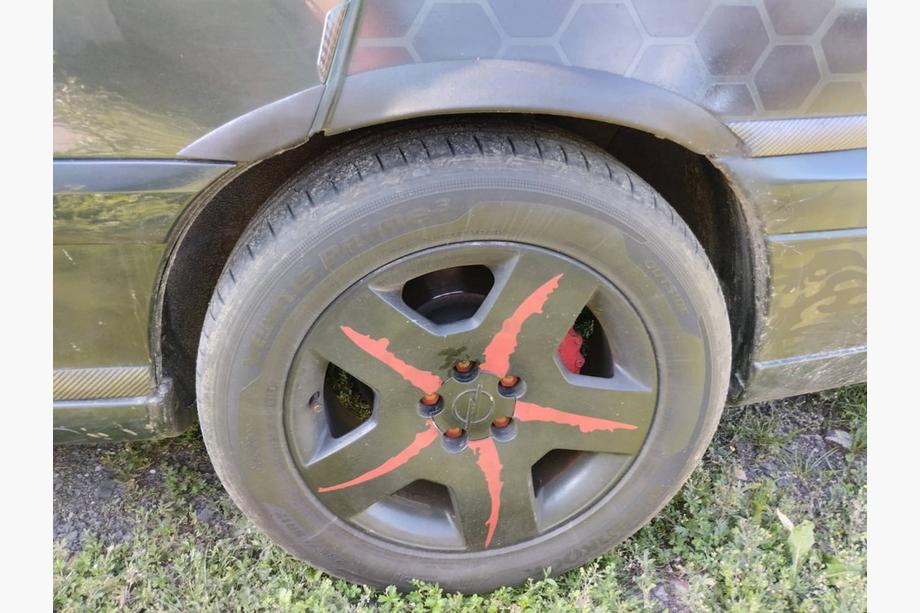 Opel Omega B 1994-2003 Extensions d'ailes (4 pcs, noires, plastique ABS) Image