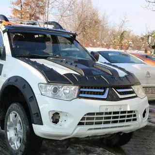 Prise d'air de capot V1 (ABS) Mitsubishi L200 2006-2015 photo 3