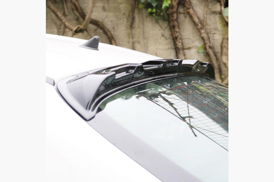 Fiat Tipo 2016- Casquette de lunette arrière (ABS) Image