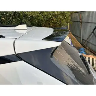 Aileron arrière (noir) Toyota Rav 4 2019–2025 photo 3