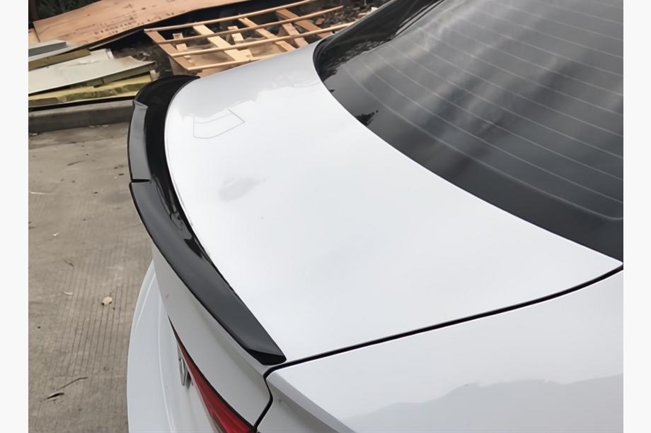 Audi A3 2012-2020 Aileron (1234 Upgrade V2, noir) Image