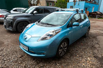 Nissan Leaf 2010-2017 Barres de toit pour toit lisse (chrome, paire) photo 8