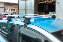 Nissan Leaf 2010-2017 Barres de toit pour toit lisse (chrome, paire) photo 4