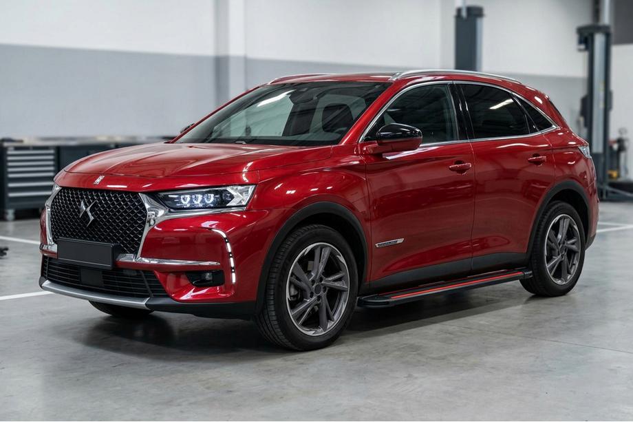 DS 7 Crossback 2017-2022 Marchepieds Latéraux Maya Red (2 pcs, Aluminium) Image
