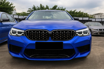 BMW Série 5 G30/G31 2017–2023 Prises de calandre Diamond Silver V2 (2017-2020, Encadrement noir) photo 1
