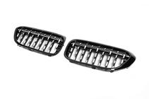 BMW Série 5 G30/G31 2017–2023 Prises de calandre Diamond Silver V2 (2017-2020, Encadrement noir) photo 3