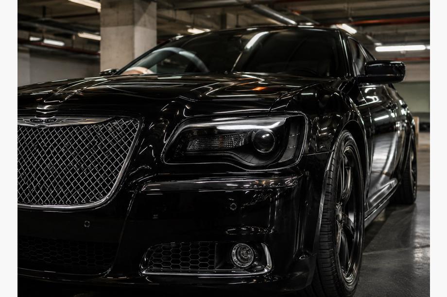 Chrysler C300 2011-2023 Phares avant Black Edition (2 pcs) Image