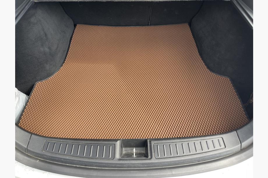 Tesla Model S 2012– Tapis de coffre arrière EVA (2012-2021, brique) Image