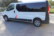 Renault Trafic 2001–2015 Moulure de porte d'origine d'occasion (L2) photo 1