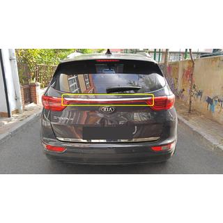 Baguette chromée au-dessus de la plaque d'immatriculation (2019-2021, inox) Kia Sportage 2015-2021 photo 1