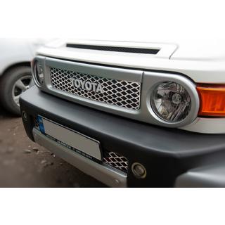 Couvre-calandre chromés (acier inoxydable) Toyota FJ Cruiser 2006-2022 photo 3